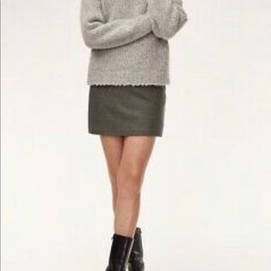 Aritzia mini skirt